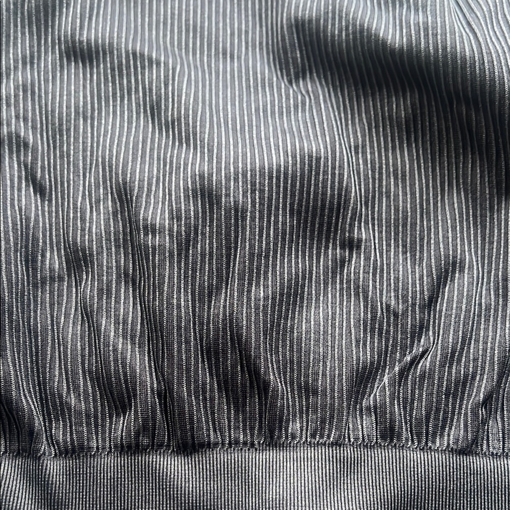 Elegant Black Women's Top - Picture 4 of 5